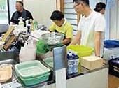 室内での作業の様子
